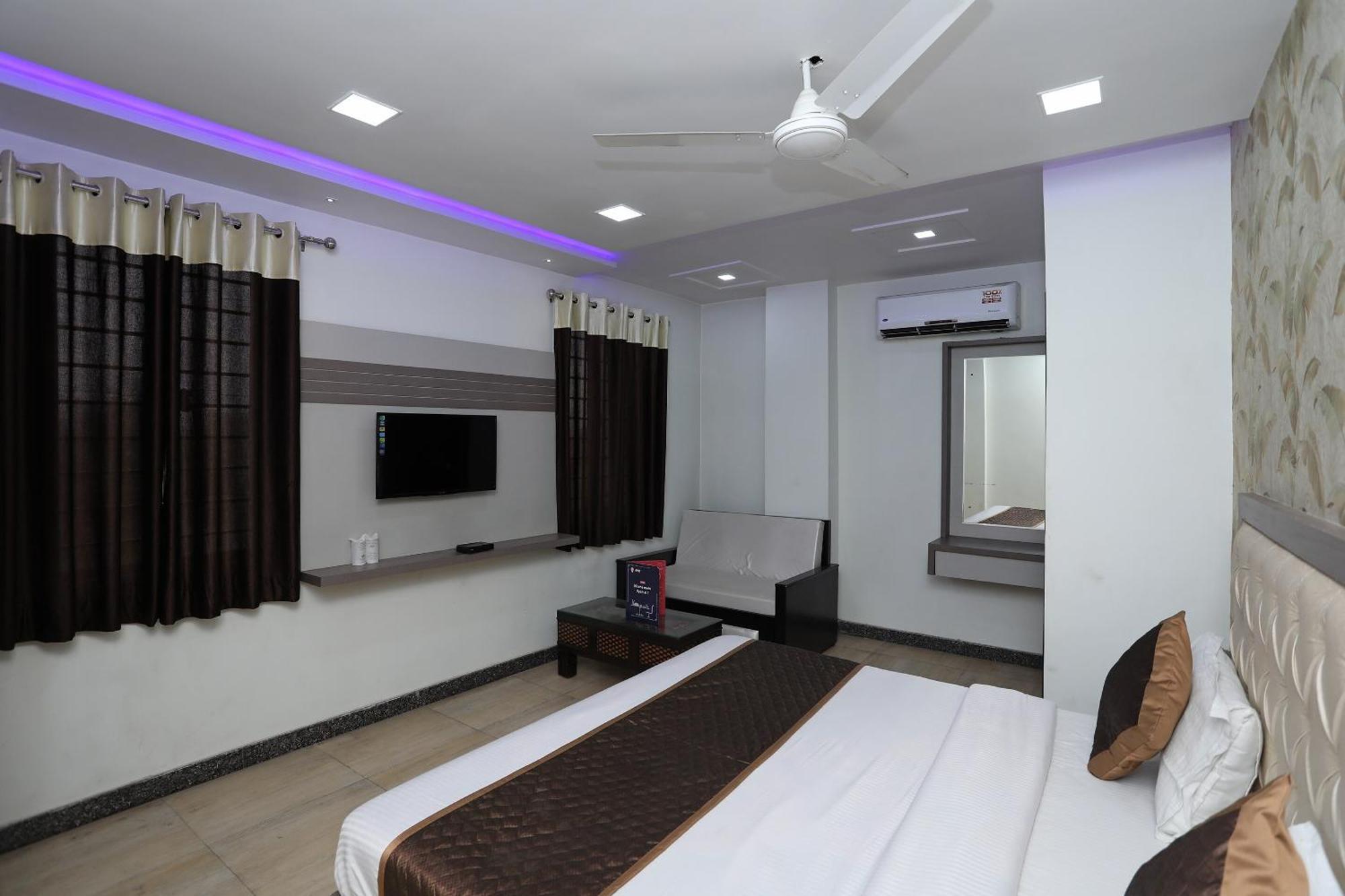 Oyo Hotel Vaishnavi Heritage Inn Agra  Eksteriør bilde